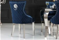 Barock Stuhl CASTLE DELUXE royalblau Samt Löwenkopf Chesterfield Design Esszimmerstuhl Nieten