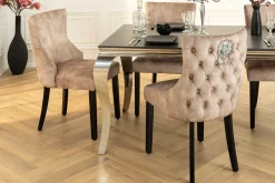 Chesterfield Stuhl CASTLE DELUXE beige Samt mit Löwenkopf Nieten
