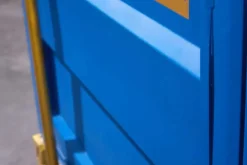 Design Barschrank Container GLOBETROTTER 180cm blau Weinregal Upcycling