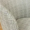 Design Stuhl LYON blau kariert Bouclé schwarze Metallbeine