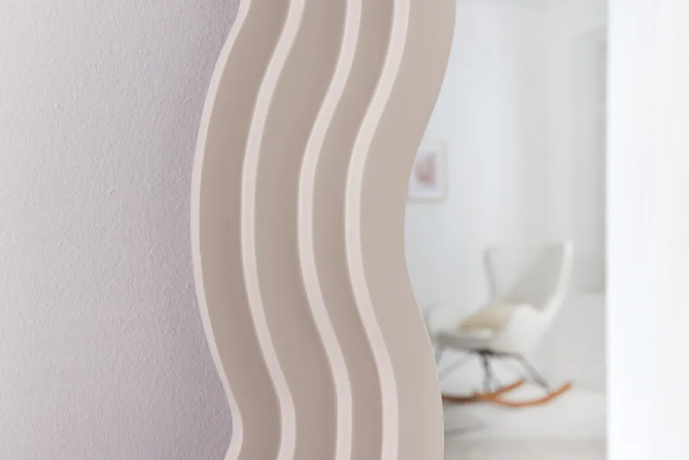 Design Wandspiegel WAVE 160cm greige