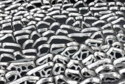 Handgearbeiteter Couchtisch ORGANIC 120cm silber Metall Blatt-Design mit Stauraum