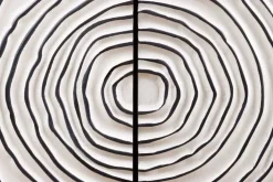 Massivholz Highboard ZEN CIRCLES 120cm weiß schwarz Mangoholz 3D-Design Metall gold