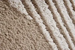 Moderner Hochflor Teppich ELLE DECORATION 235x160cm beige geometrisches Muster