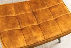 Moderner Hocker SCANDINAVIA senfgelb Samt schwarze Metallbeine Fußhocker