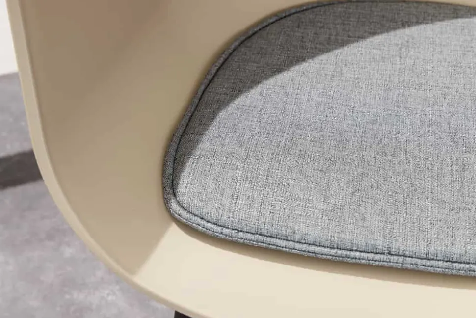 Moderner Stuhl DESIGNO greige schwarz Kunststoff Gartenstuhl mit Armlehnen Indoor Outdoor