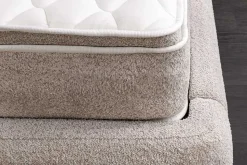 Modernes Boxbett ART DECO 180x200cm greige Bouclé mit Stauraum Matratze und Topper