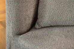 Modernes Sofa ATELIER 230cm grau Bouclé 3-Sitzer Couch inkl. Kissen