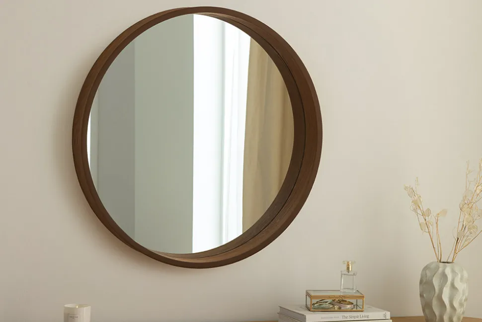 Runder Wandspiegel PORTRAIT 70cm braun Echtholzfurnier in Walnussholz-Design