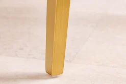 Skandinavischer Stuhl BOUTIQUE beige Strukturstoff brushed champagner gold Metall