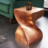 Skulp­tu­raler Beistelltisch TWIST 45cm kupfer geflammt Metall handmade Nachttisch